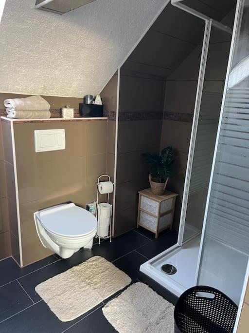 5Minuten Von Der City Entfernte Wohnung Mit Parkpl Bielefeld Kültér fotó