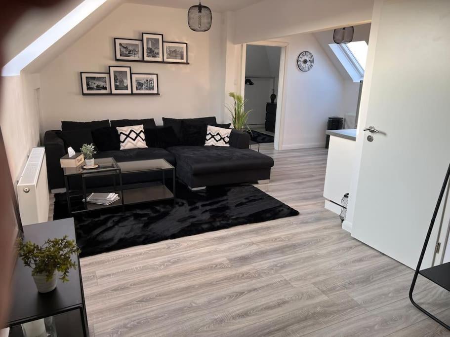 5Minuten Von Der City Entfernte Wohnung Mit Parkpl Bielefeld Kültér fotó