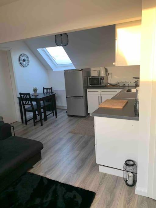 5Minuten Von Der City Entfernte Wohnung Mit Parkpl Bielefeld Kültér fotó