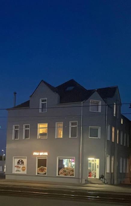 5Minuten Von Der City Entfernte Wohnung Mit Parkpl Bielefeld Kültér fotó